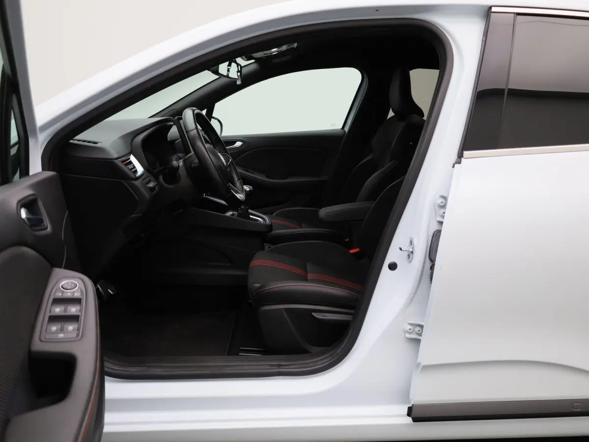 1.0 TCe R.S. Line | Apple Carplay / Android Auto | 360 Camera | Stoelverwarming | Lichtmetalen Velgen |