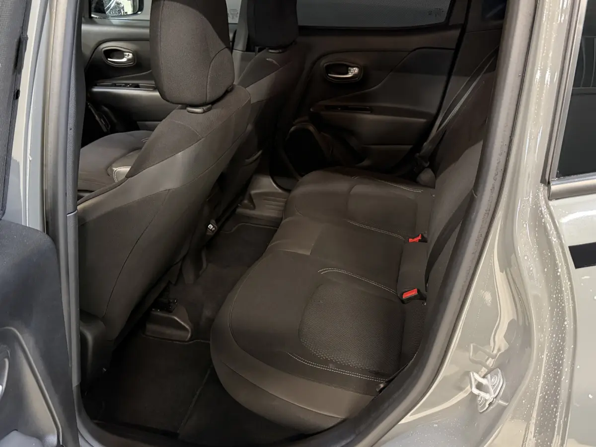 1.0T Limited | Night Eagle | Apple Carplay | Keyless