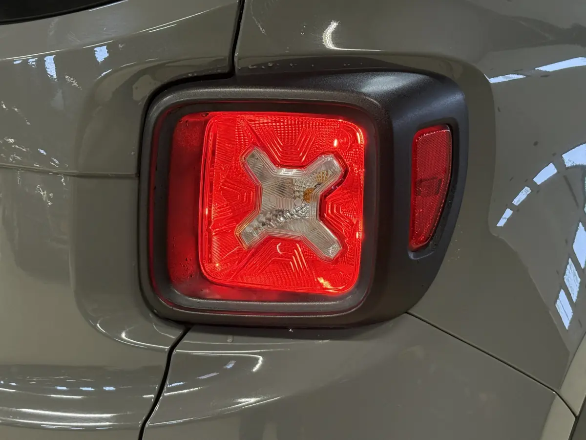 1.0T Limited | Night Eagle | Apple Carplay | Keyless
