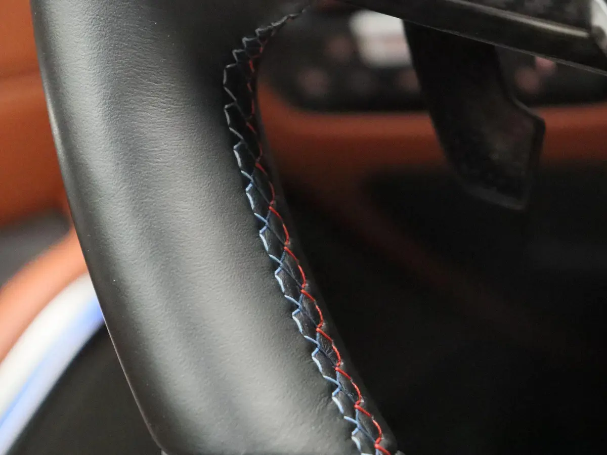 M3 xDrive Competition | Innovation Pack | Stuurwielrand verwarmd | M Carbon-keramische remmen | Stoelventilatie | Driving Assistant Professional | Harman Kardon