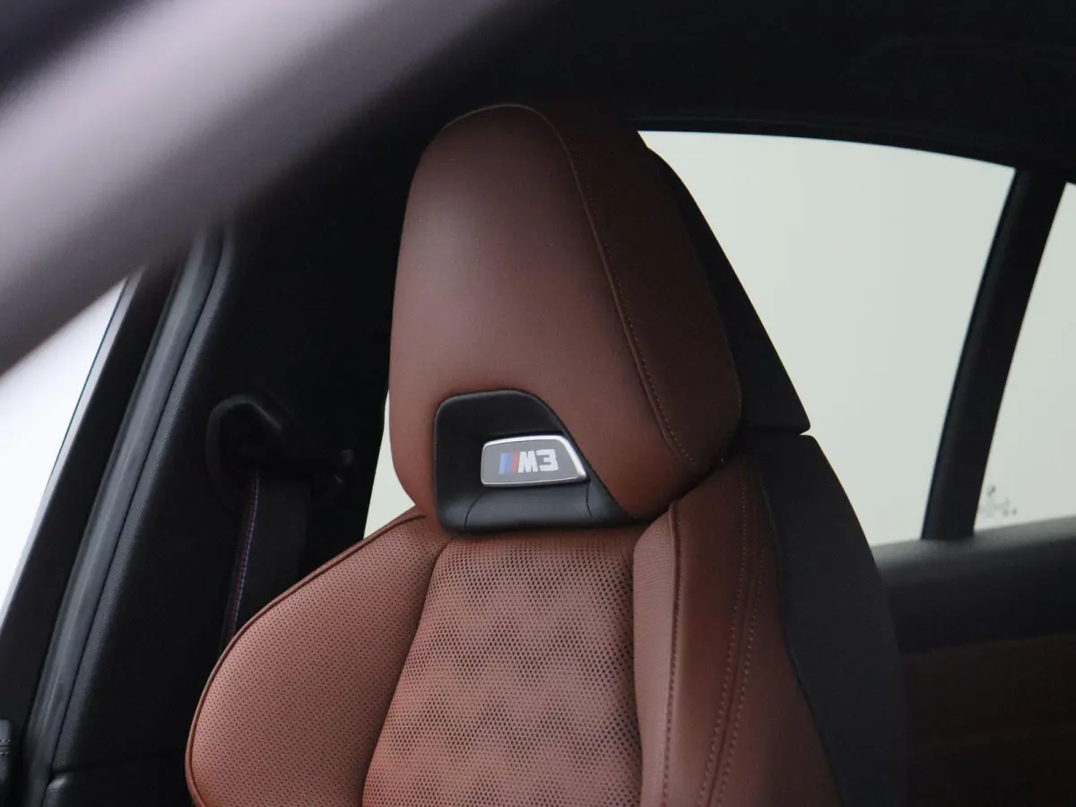 M3 xDrive Competition | Innovation Pack | Stuurwielrand verwarmd | M Carbon-keramische remmen | Stoelventilatie | Driving Assistant Professional | Harman Kardon