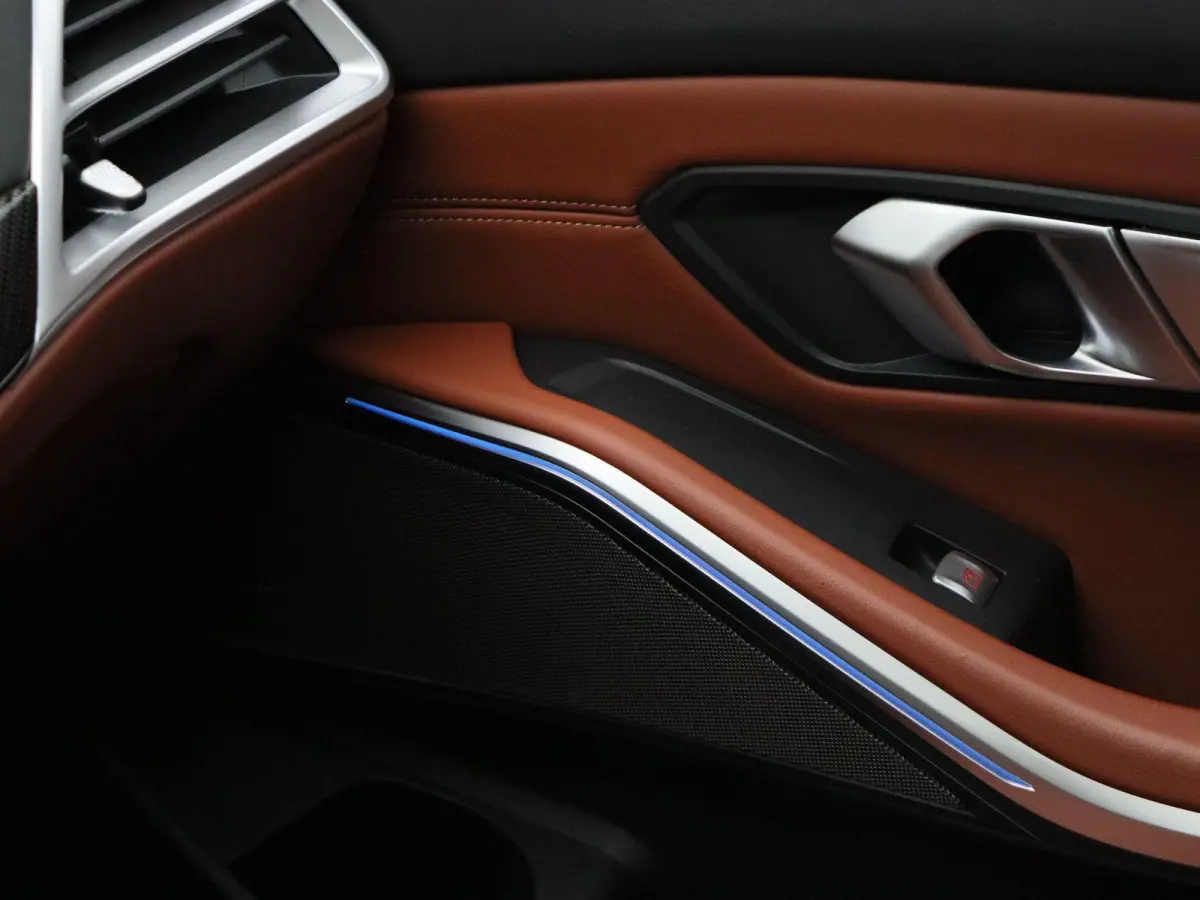 M3 xDrive Competition | Innovation Pack | Stuurwielrand verwarmd | M Carbon-keramische remmen | Stoelventilatie | Driving Assistant Professional | Harman Kardon