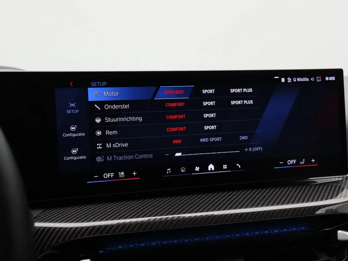 M3 xDrive Competition | Innovation Pack | Stuurwielrand verwarmd | M Carbon-keramische remmen | Stoelventilatie | Driving Assistant Professional | Harman Kardon
