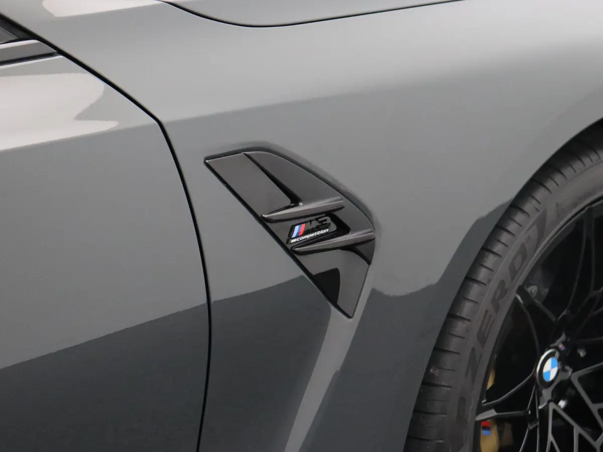M3 xDrive Competition | Innovation Pack | Stuurwielrand verwarmd | M Carbon-keramische remmen | Stoelventilatie | Driving Assistant Professional | Harman Kardon