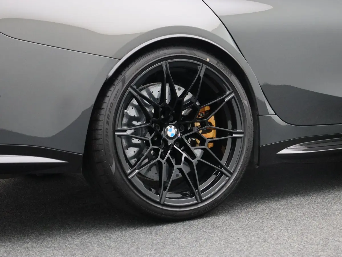 M3 xDrive Competition | Innovation Pack | Stuurwielrand verwarmd | M Carbon-keramische remmen | Stoelventilatie | Driving Assistant Professional | Harman Kardon