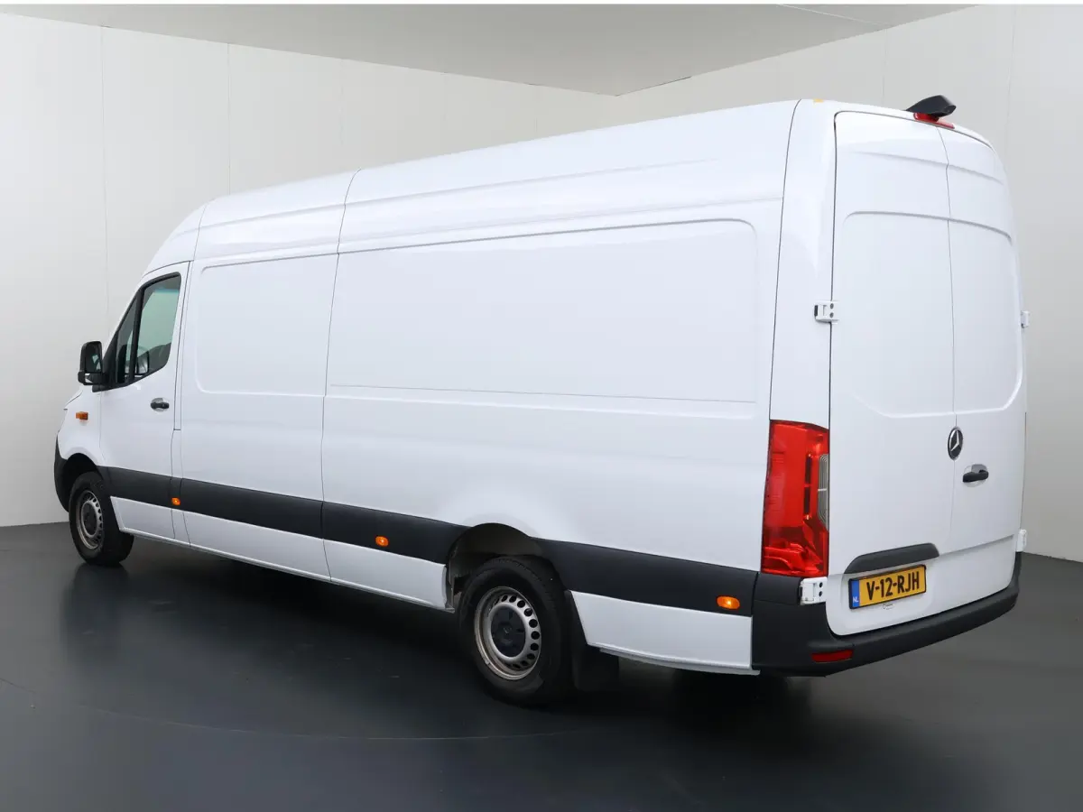 317 CDI | AUT. | L3 H2 | PARKEERCAMERA | AIRCO | 3-ZITS | NAVIGATIE | CERTIFIED