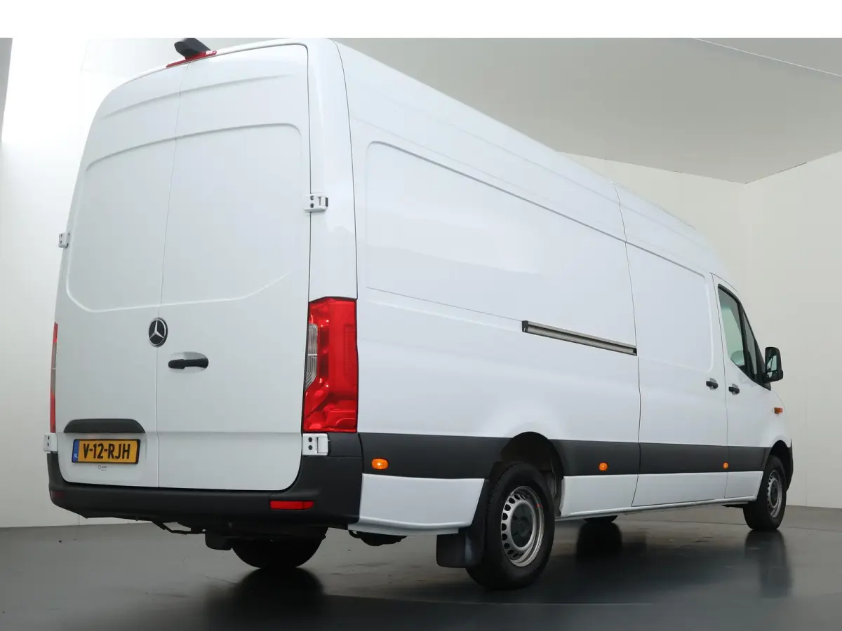 317 CDI | AUT. | L3 H2 | PARKEERCAMERA | AIRCO | 3-ZITS | NAVIGATIE | CERTIFIED