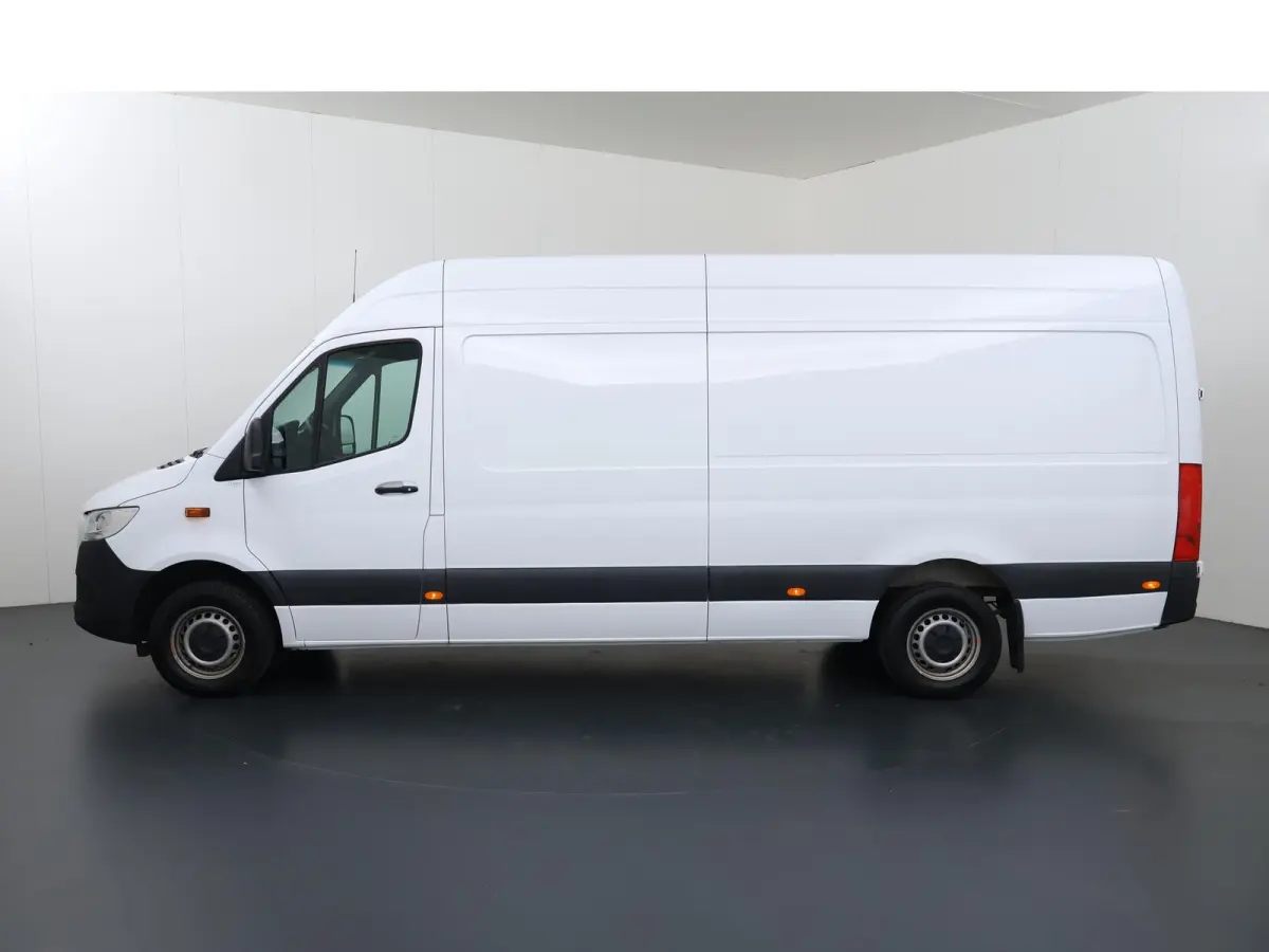 317 CDI | AUT. | L3 H2 | PARKEERCAMERA | AIRCO | 3-ZITS | NAVIGATIE | CERTIFIED