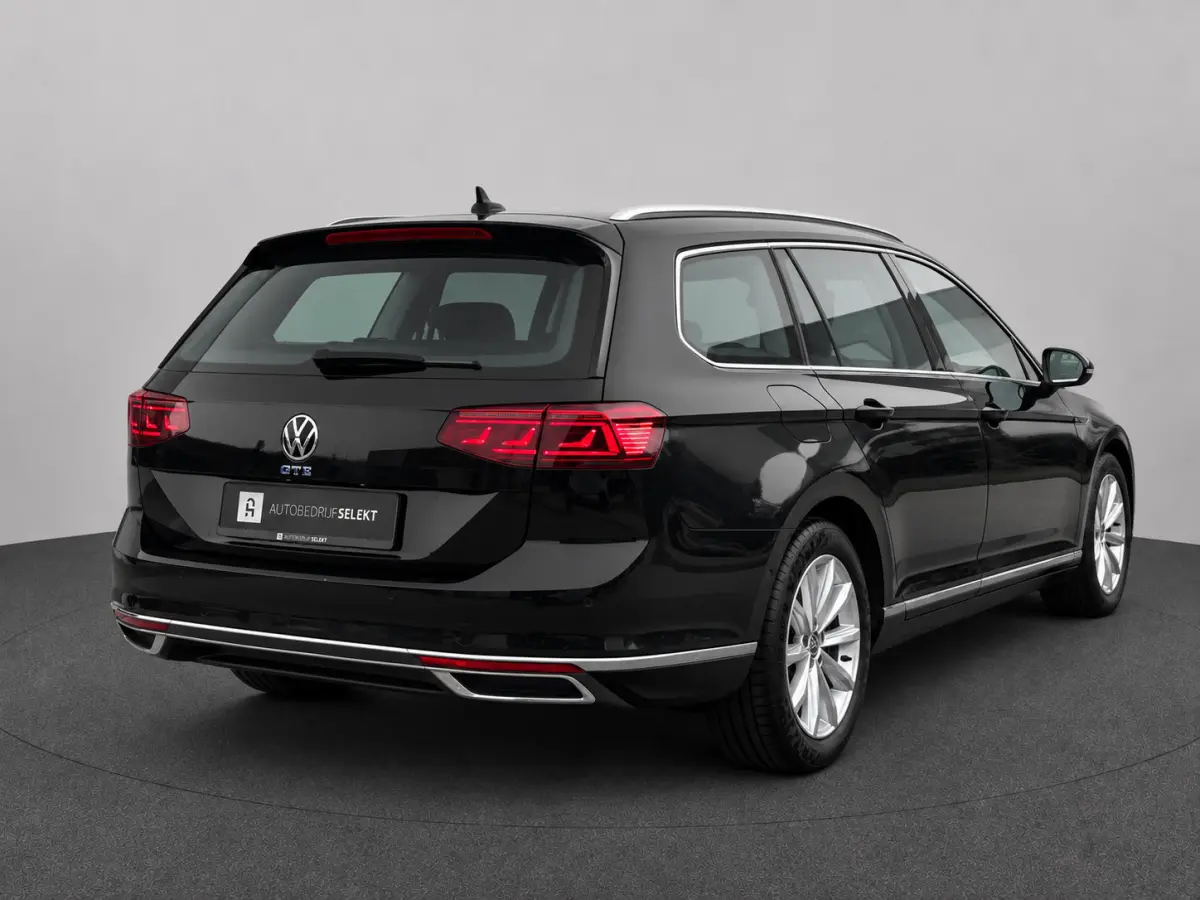 1.4 TSI PHEV GTE | Trekhaak | IQ Light | Massage | Travel Assist | Dodehoek | Dealer onderhouden