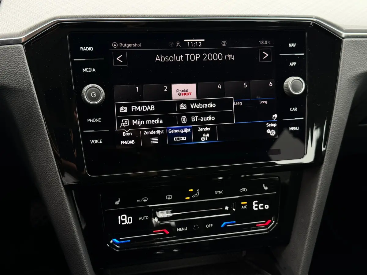 1.4 TSI PHEV GTE | Trekhaak | IQ Light | Massage | Travel Assist | Dodehoek | Dealer onderhouden
