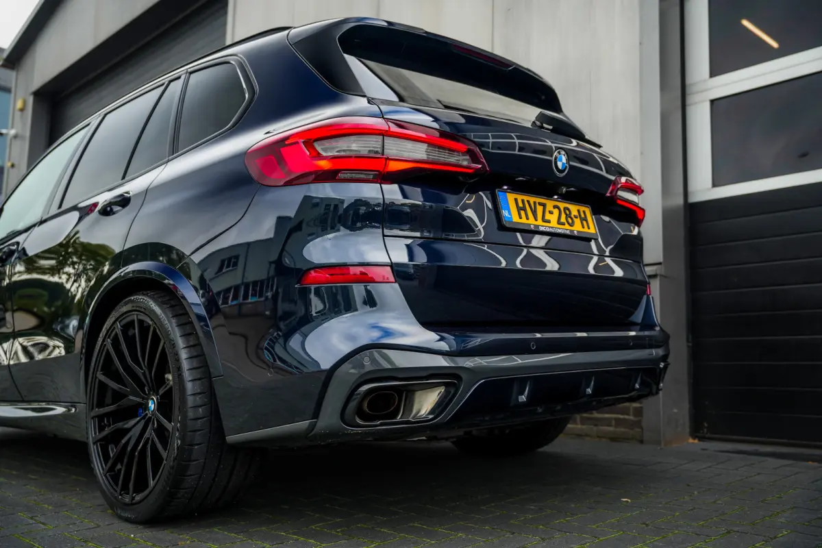 xDrive45e 395 pk High Executive M-Sportpakket/ Pano-Dak/ Harman&Kardon/ Nachtzicht/ Sport-Stoelen/ Stoel.Verw+Koeling/ Laser/ Head-Up/ 360-Camera/ Massage/ Adap.Cruise/ 22'' LMV