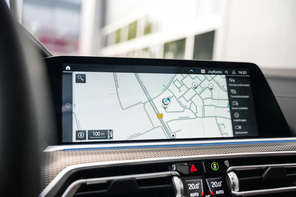 xDrive45e 395 pk High Executive M-Sportpakket/ Pano-Dak/ Harman&Kardon/ Nachtzicht/ Sport-Stoelen/ Stoel.Verw+Koeling/ Laser/ Head-Up/ 360-Camera/ Massage/ Adap.Cruise/ 22'' LMV