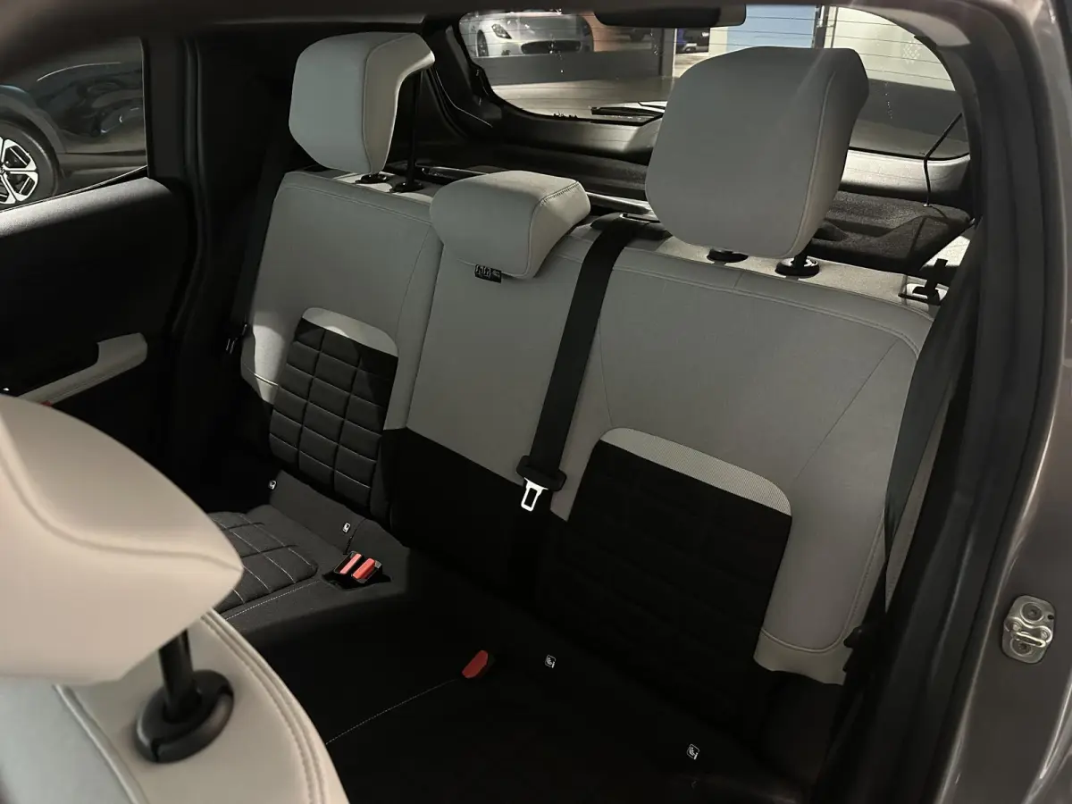 Max 113pk 44 kWh | Hoge instap | Parkeercamera | Navigatie | Apple Carplay - Android auto