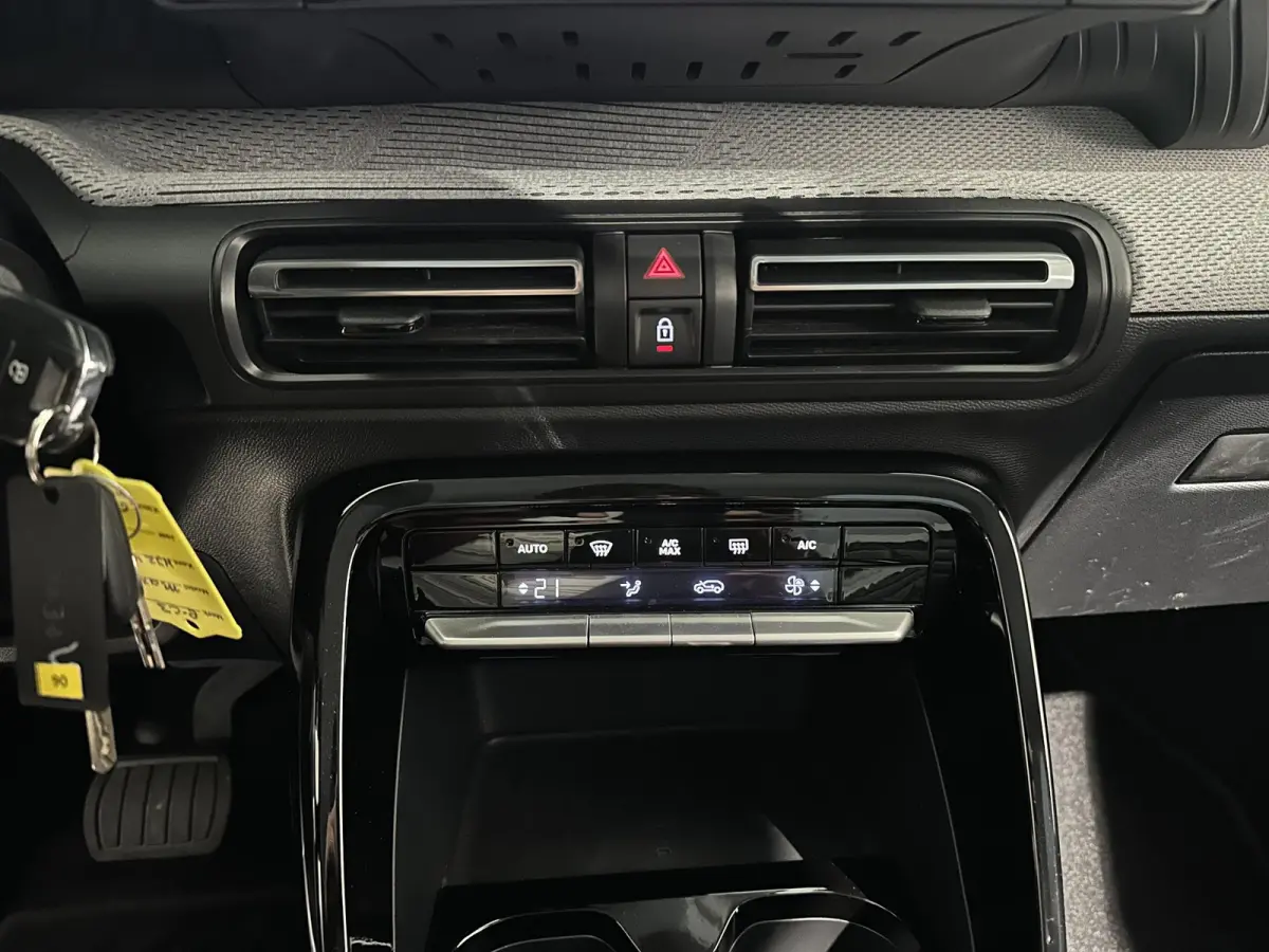 Max 113pk 44 kWh | Hoge instap | Parkeercamera | Navigatie | Apple Carplay - Android auto