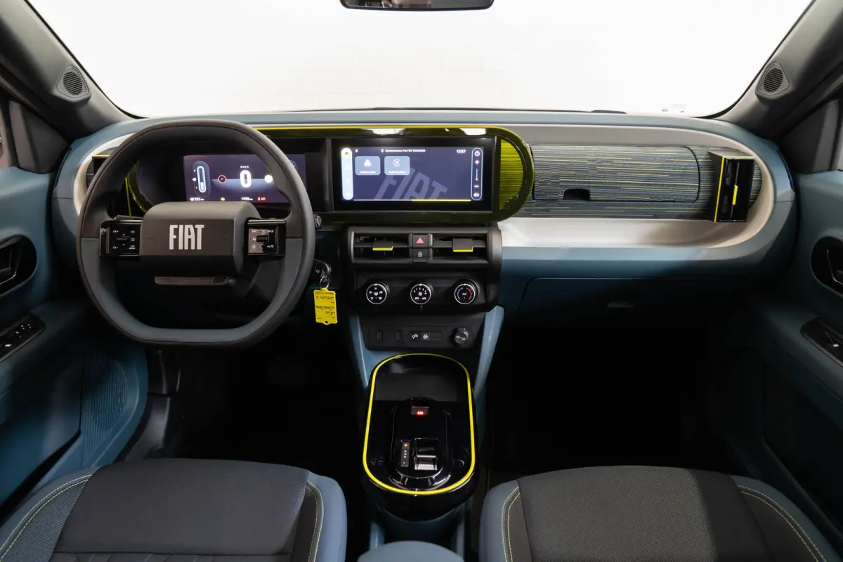 1.2 Hybrid ICON | Apple Carplay & Android Auto | Lichtmetalen velgen | Parkeersensoren | Cruise Controle | Airco |