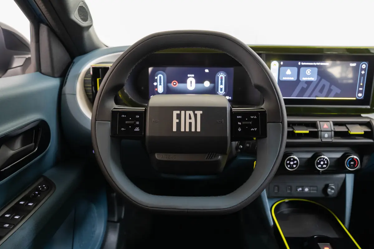 1.2 Hybrid ICON | Apple Carplay & Android Auto | Lichtmetalen velgen | Parkeersensoren | Cruise Controle | Airco |