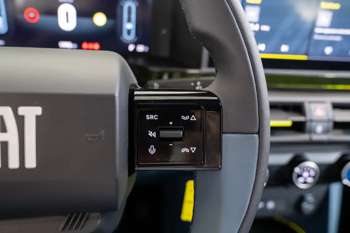 1.2 Hybrid ICON | Apple Carplay & Android Auto | Lichtmetalen velgen | Parkeersensoren | Cruise Controle | Airco |