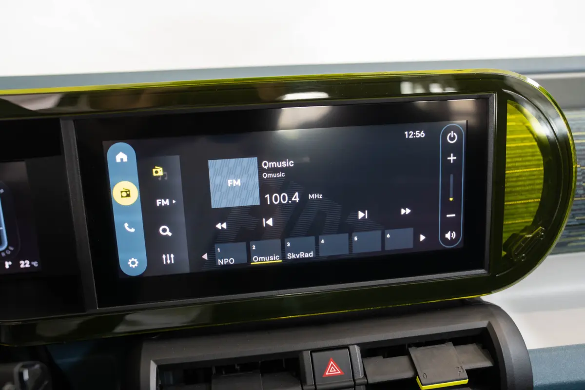 1.2 Hybrid ICON | Apple Carplay & Android Auto | Lichtmetalen velgen | Parkeersensoren | Cruise Controle | Airco |