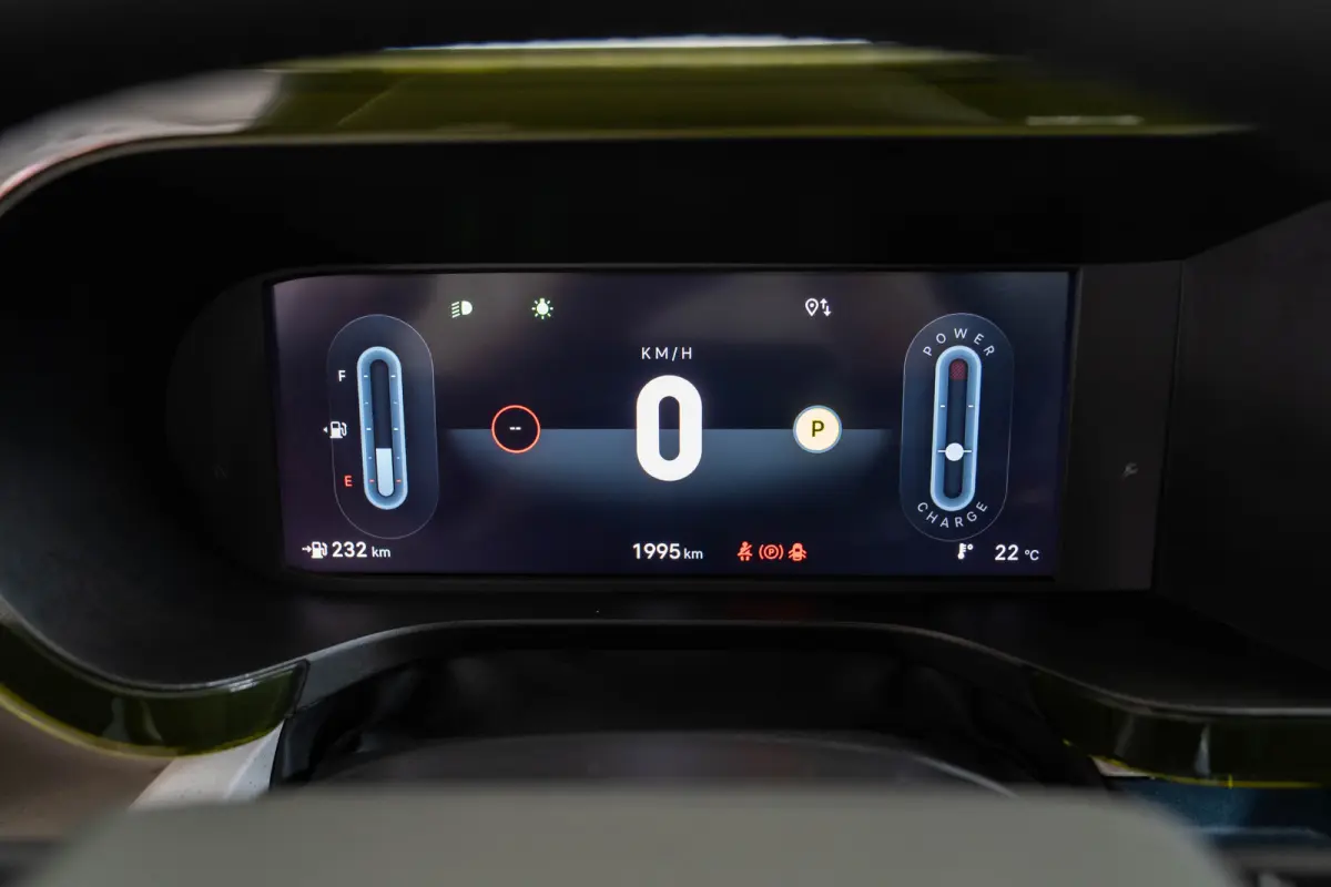 1.2 Hybrid ICON | Apple Carplay & Android Auto | Lichtmetalen velgen | Parkeersensoren | Cruise Controle | Airco |
