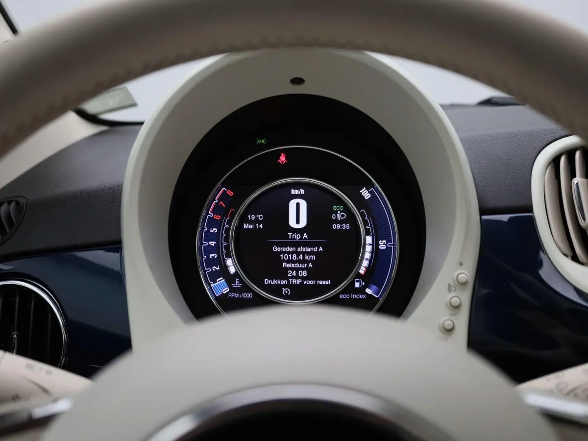 0.9 TwinAir Turbo Collezione | Panoramadak | Airco | Cruise Control | Airco | Lichtmetalen velgen