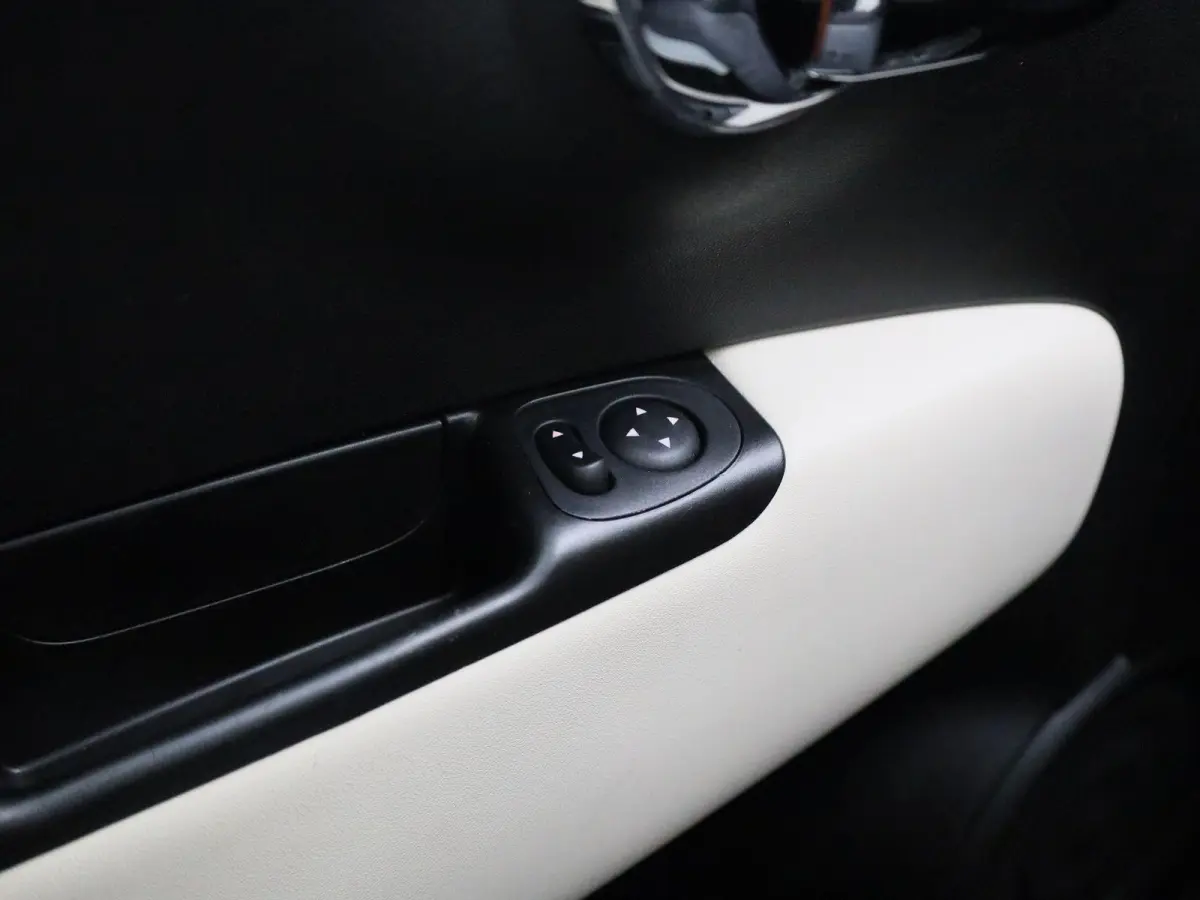 0.9 TwinAir Turbo Collezione | Panoramadak | Airco | Cruise Control | Airco | Lichtmetalen velgen