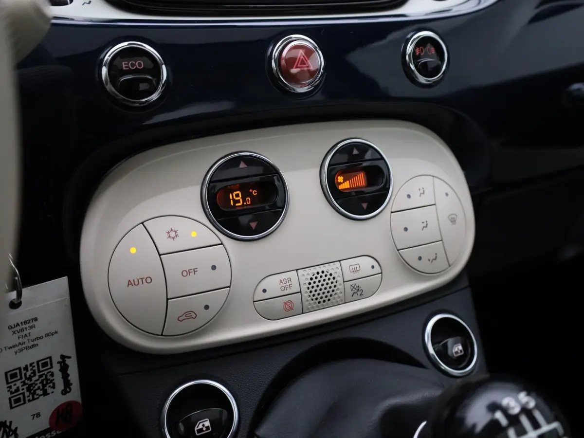 0.9 TwinAir Turbo Collezione | Panoramadak | Airco | Cruise Control | Airco | Lichtmetalen velgen