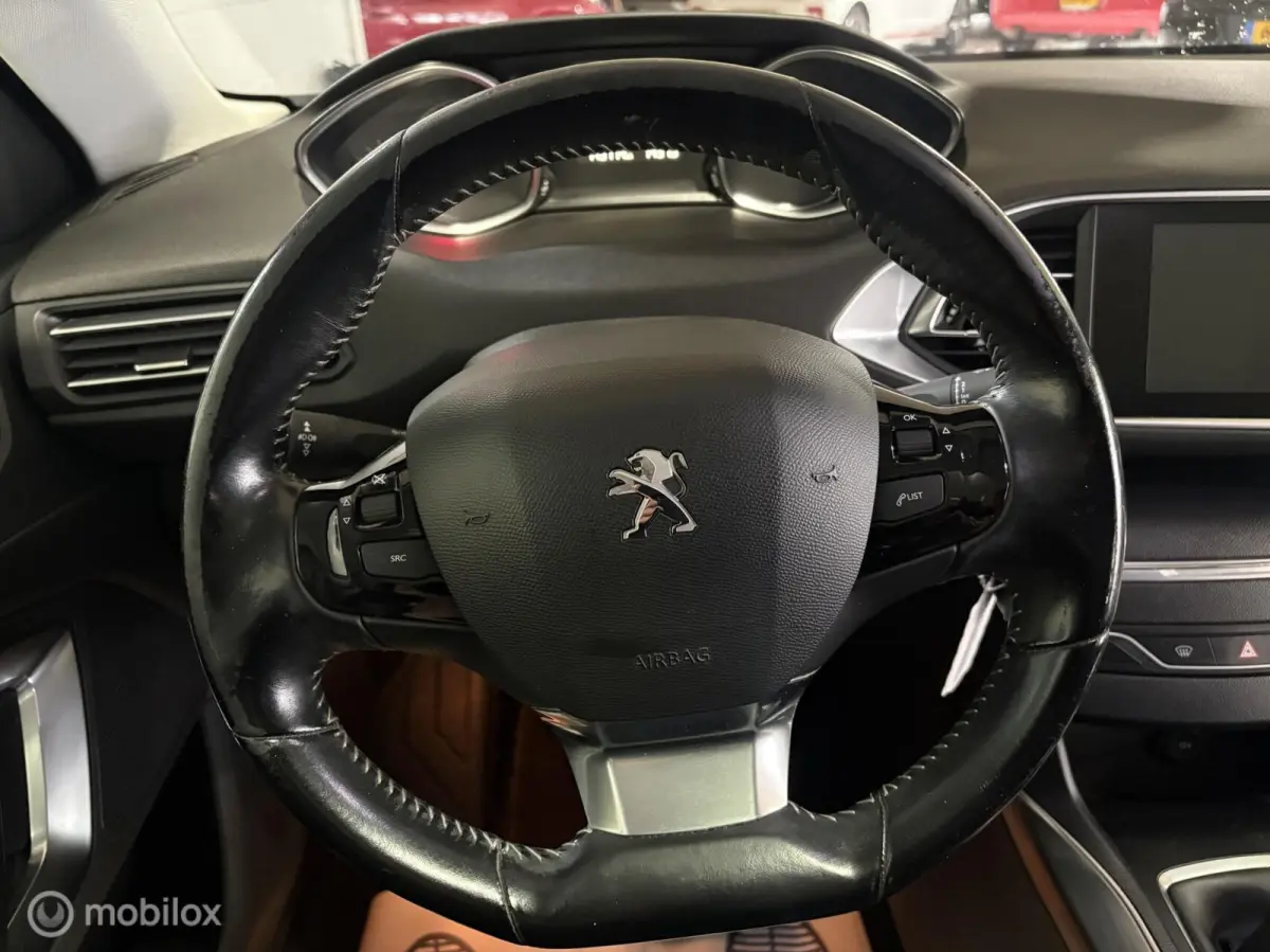 1.2 PureTech Blue Lease Premium Apk - Riem verv. - Navi - Cruise - Panorama