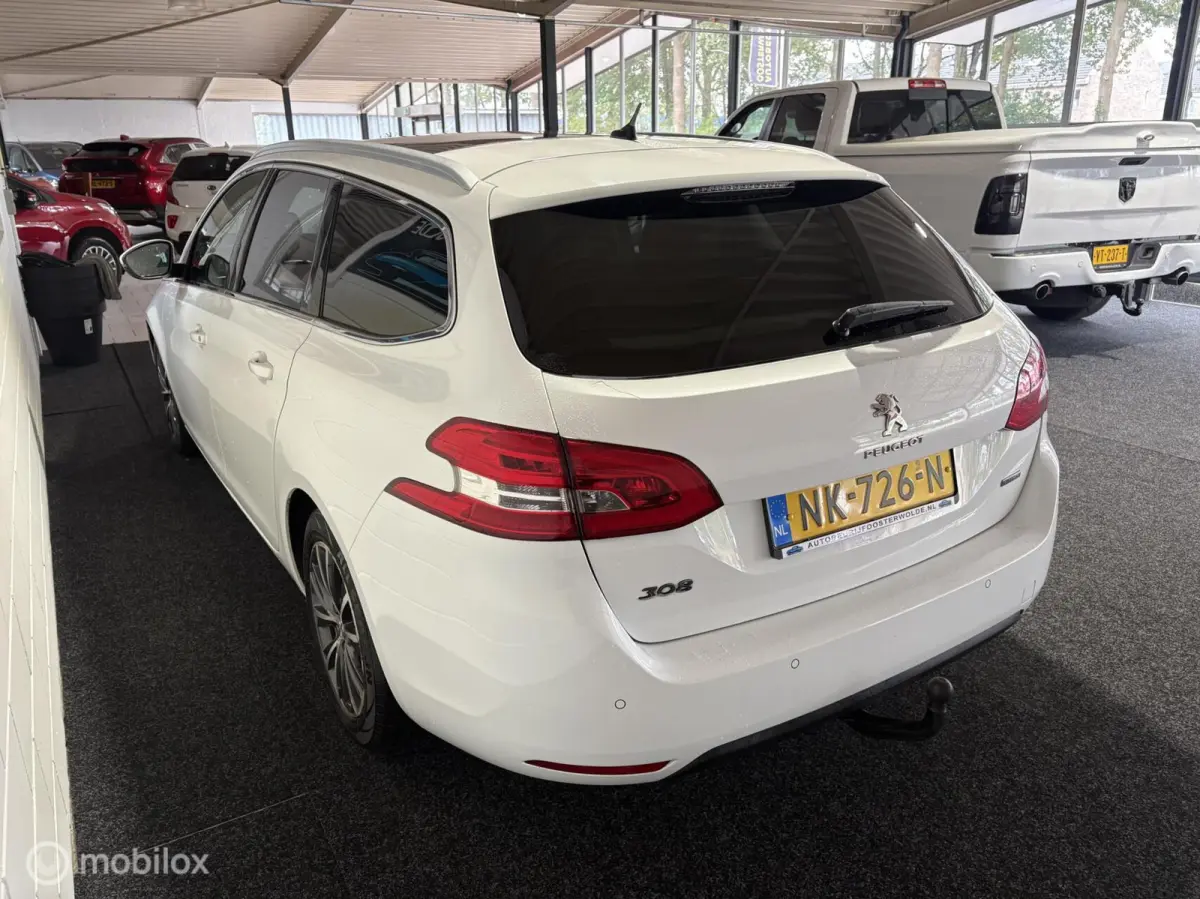 1.2 PureTech Blue Lease Premium Apk - Riem verv. - Navi - Cruise - Panorama