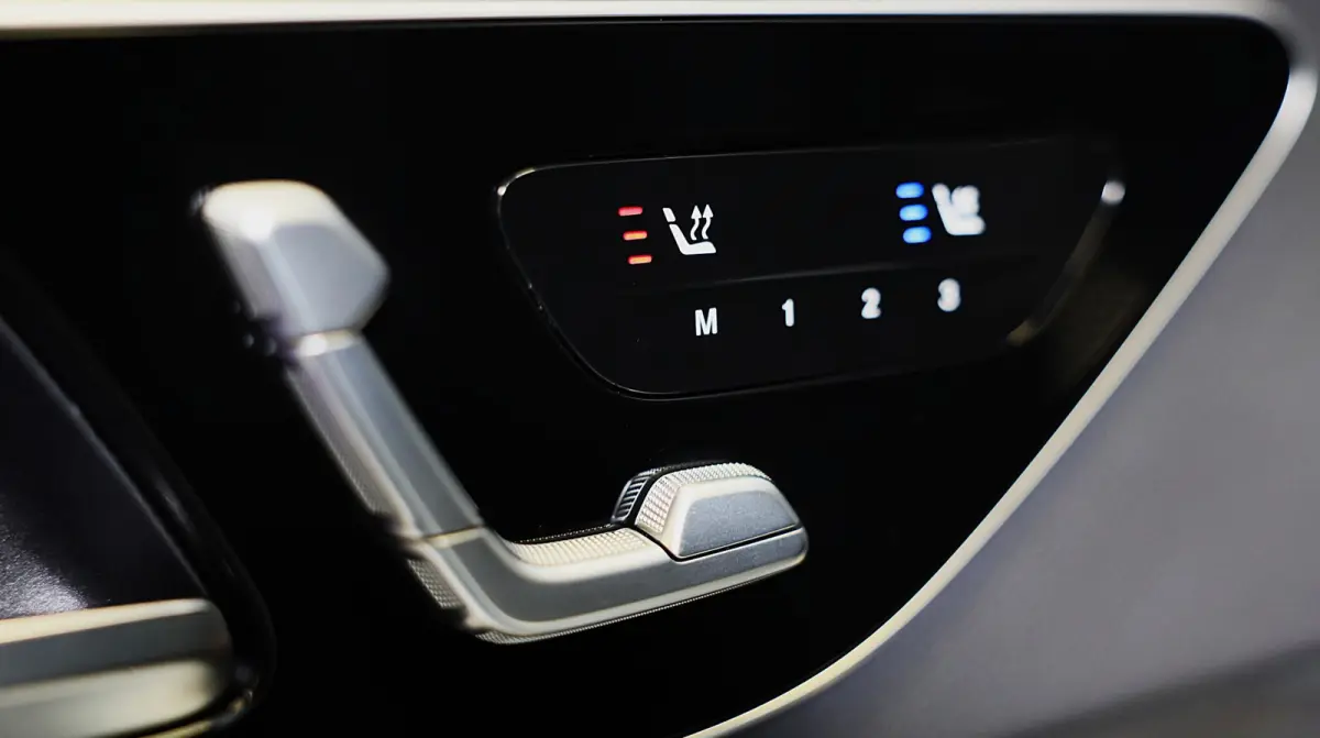 300 e AMG Line / Massage / Head Up / 360 Camera / Acc / BURMESTER / Elek Stoelen / Memory / Open Pano / 19