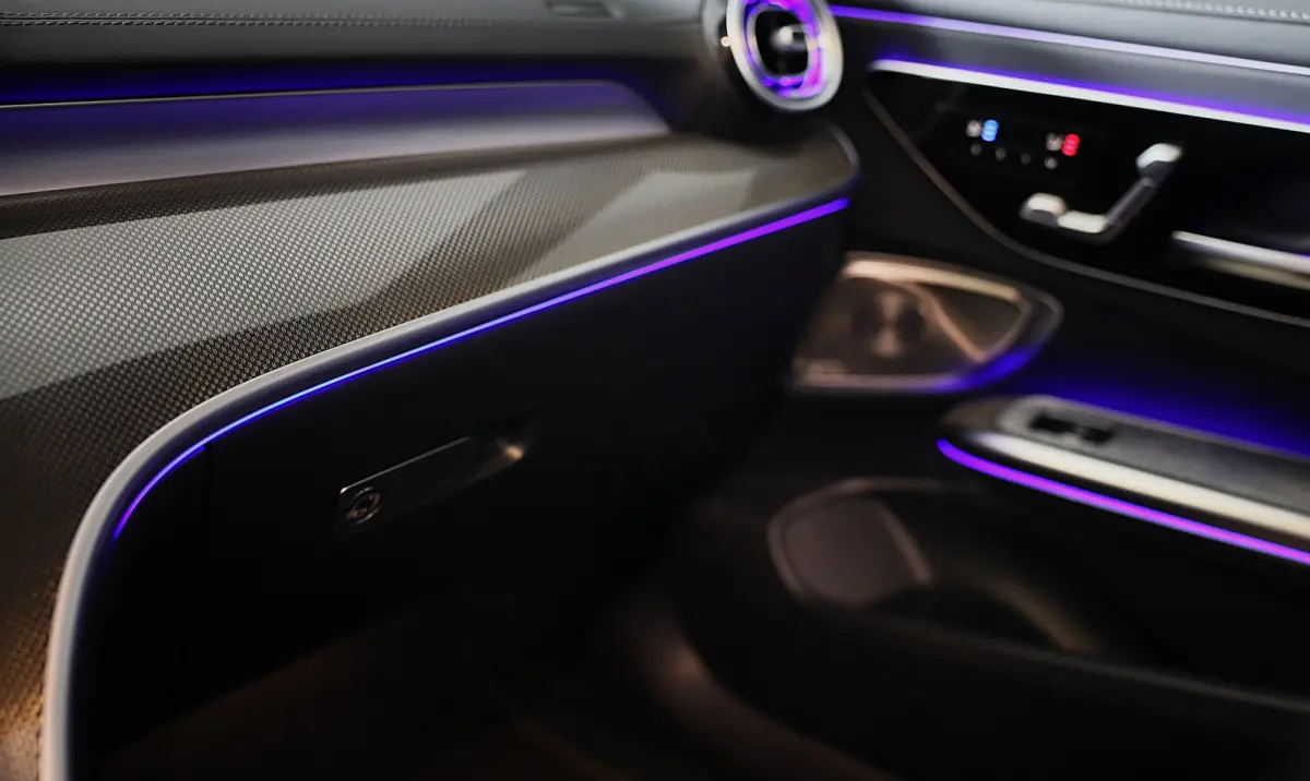 300 e AMG Line / Massage / Head Up / 360 Camera / Acc / BURMESTER / Elek Stoelen / Memory / Open Pano / 19