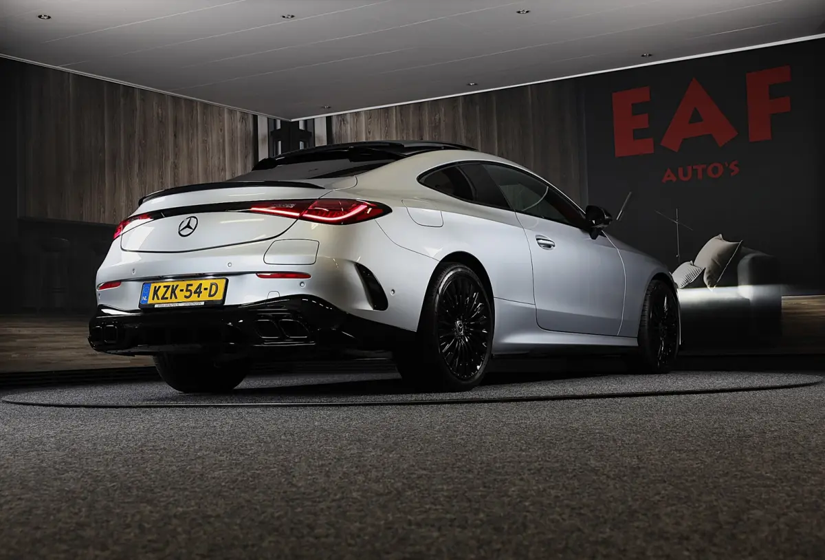 300 e AMG Line / Massage / Head Up / 360 Camera / Acc / BURMESTER / Elek Stoelen / Memory / Open Pano / 19