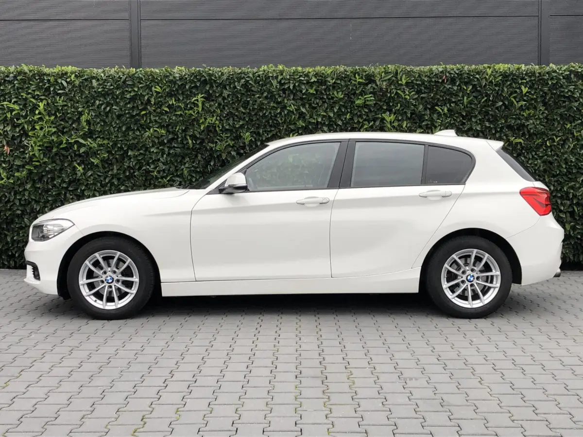 116i Centennial Executive, FACELIFT, HARMAN/KARDON, NAVIGATIE, CRUISE CONTROL, CLIMATE CONTROL, LICHTMETAAL 16"