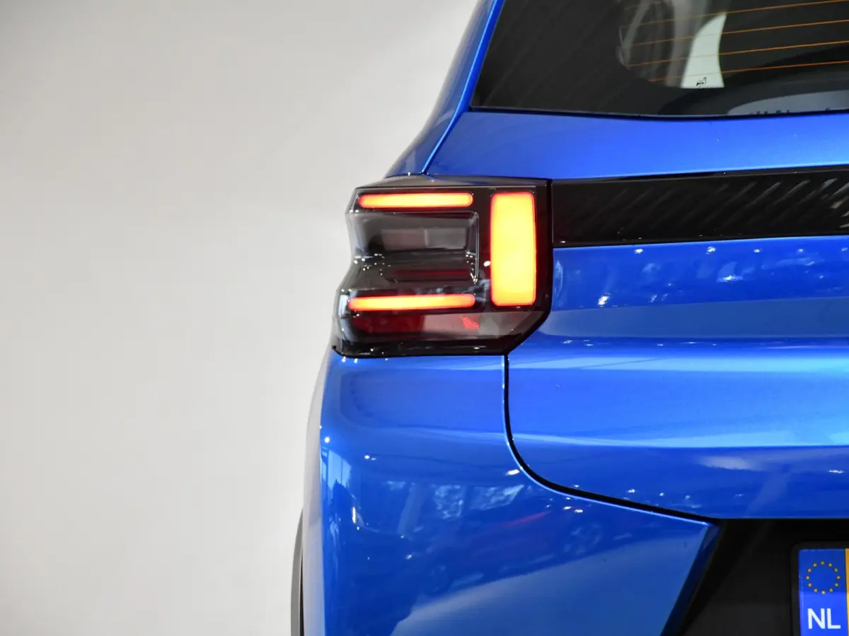Plus 113pk Comfort Range 44 kWh Leverbaar per januari