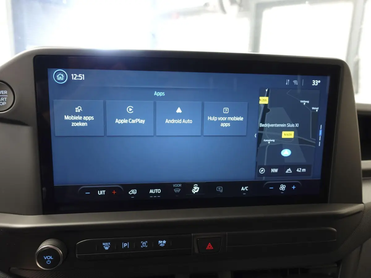 300 2.0 TDCI L2H1 Trend Nieuw Model Automaat Airco Navigatie Cruise Control Camera Trekhaak