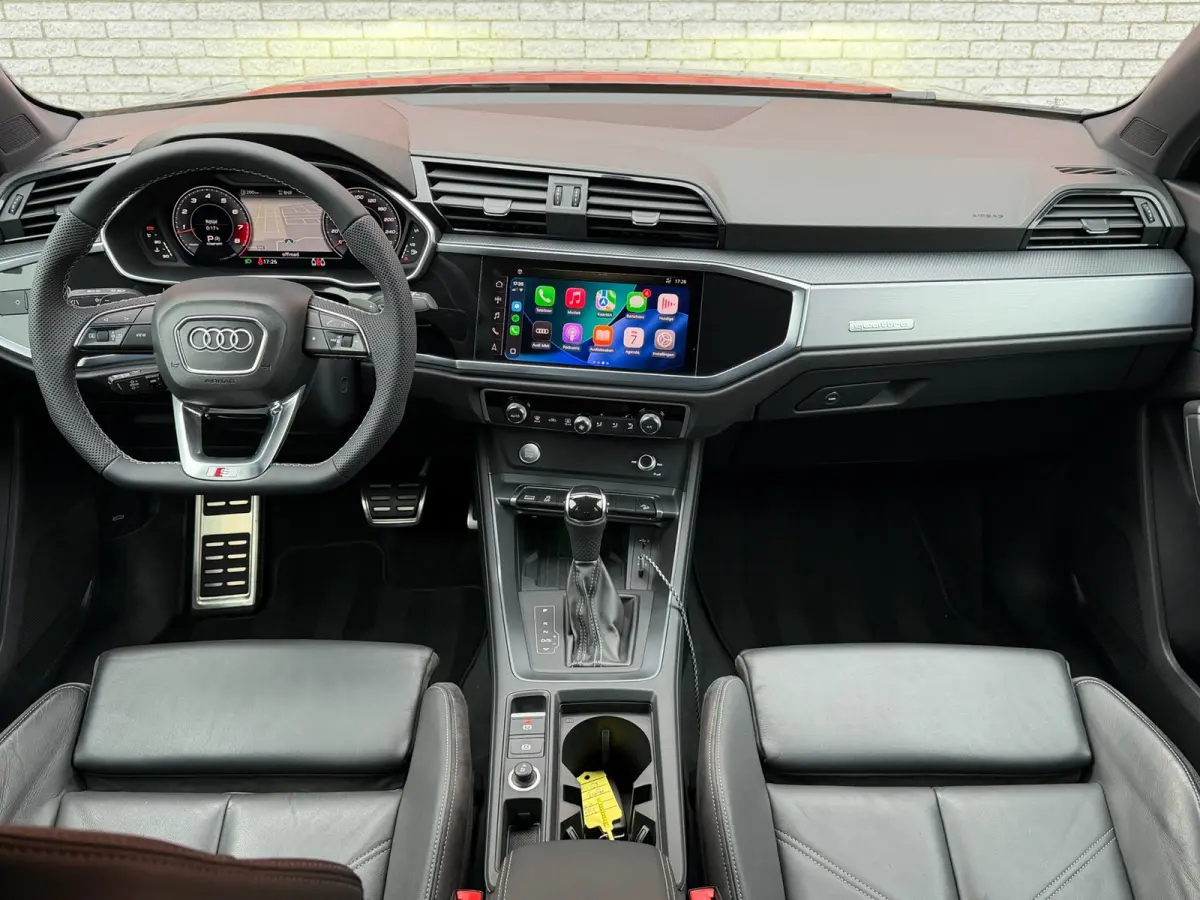 45 TFSI quattro 3x S-Line RSQ3 Look Pano Camera 20"