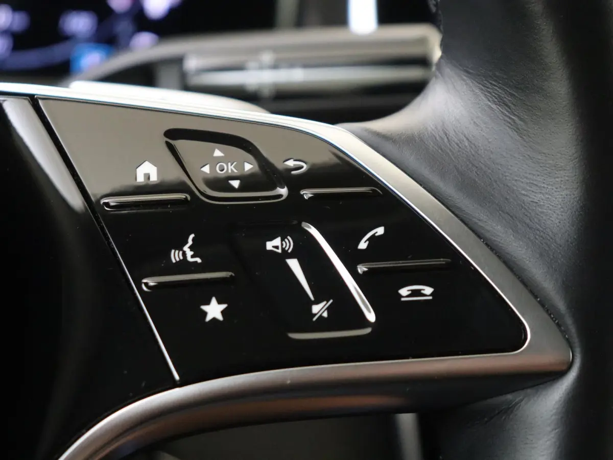 300 e Luxury Line