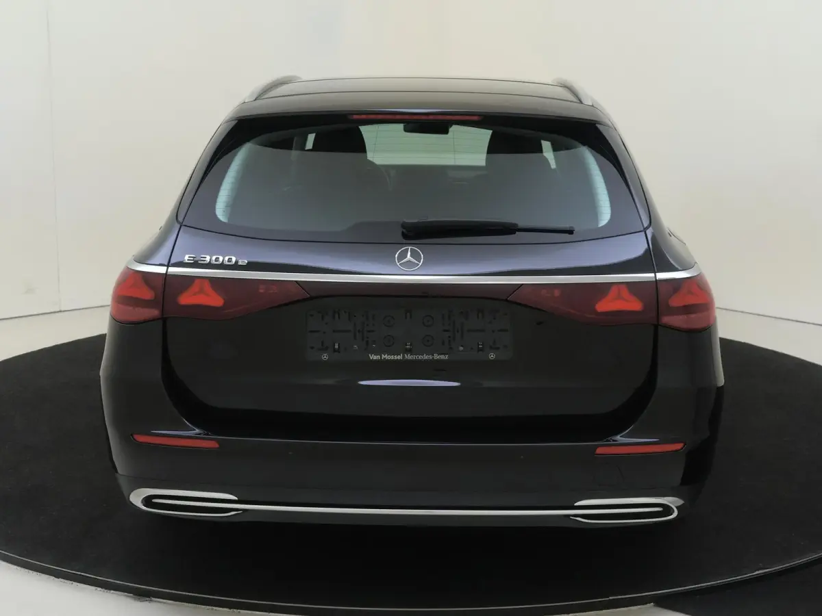 300 e Luxury Line