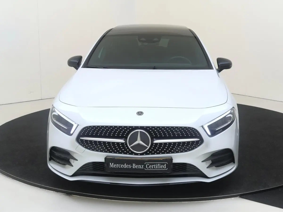 180 Business Solution AMG / Panoramadak/ Memory/ Sfeerverlichting