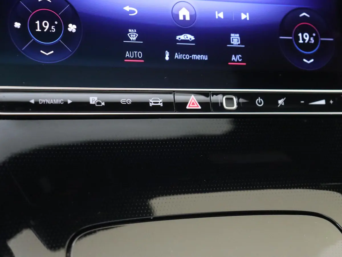 350+ Launch Edition AMG Line 91 kWh / AMG/ Panoramadak/ Memory/ SoH 100%/