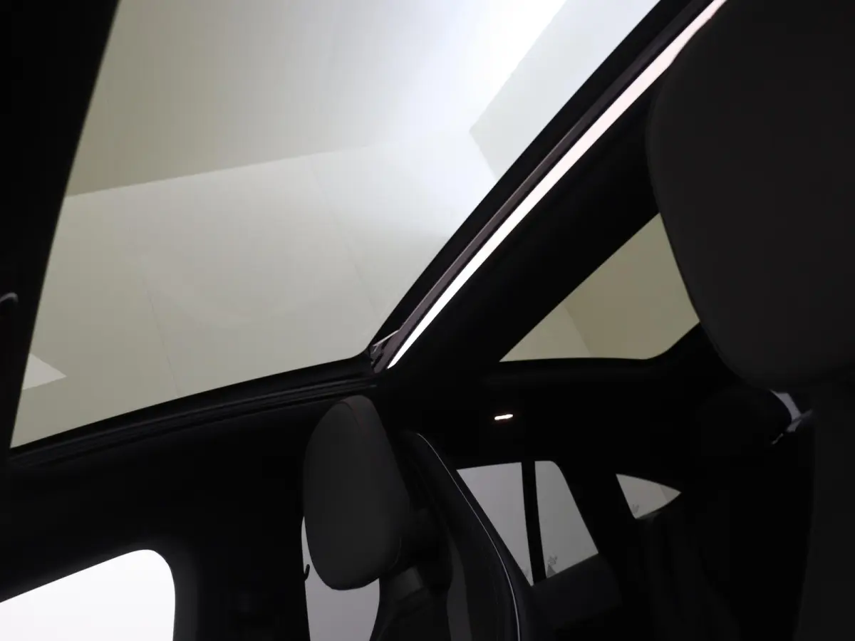 350+ Launch Edition AMG Line 91 kWh / AMG/ Panoramadak/ Memory/ SoH 100%/