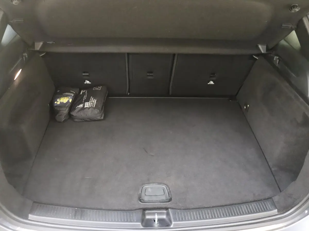 180 AMG Line / 360Graden-Camera / Panoramadak / Sfeerverlichting /