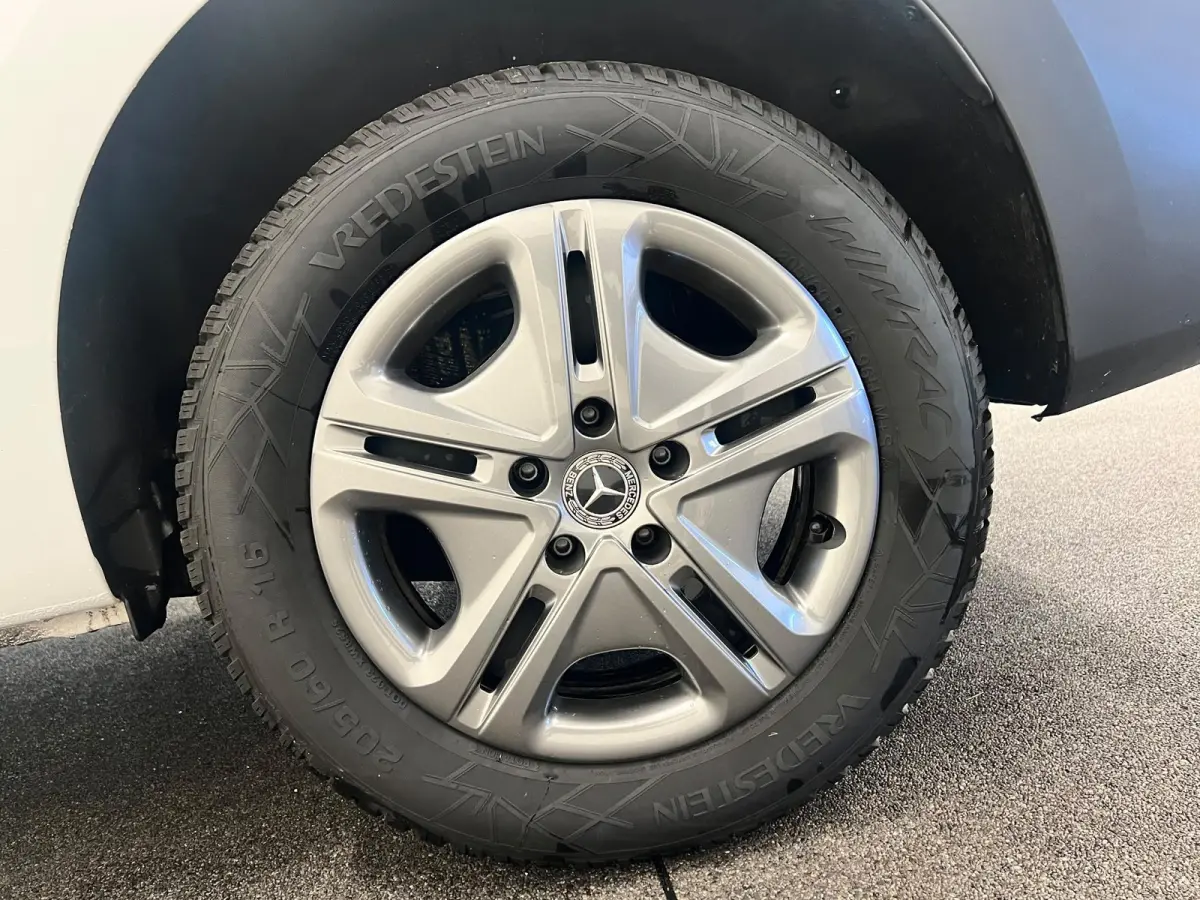 110 CDI Base Airco