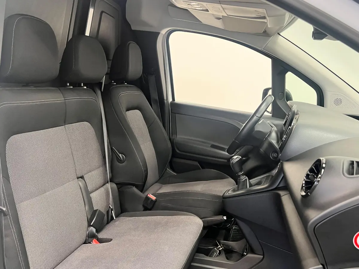 110 CDI Base Airco