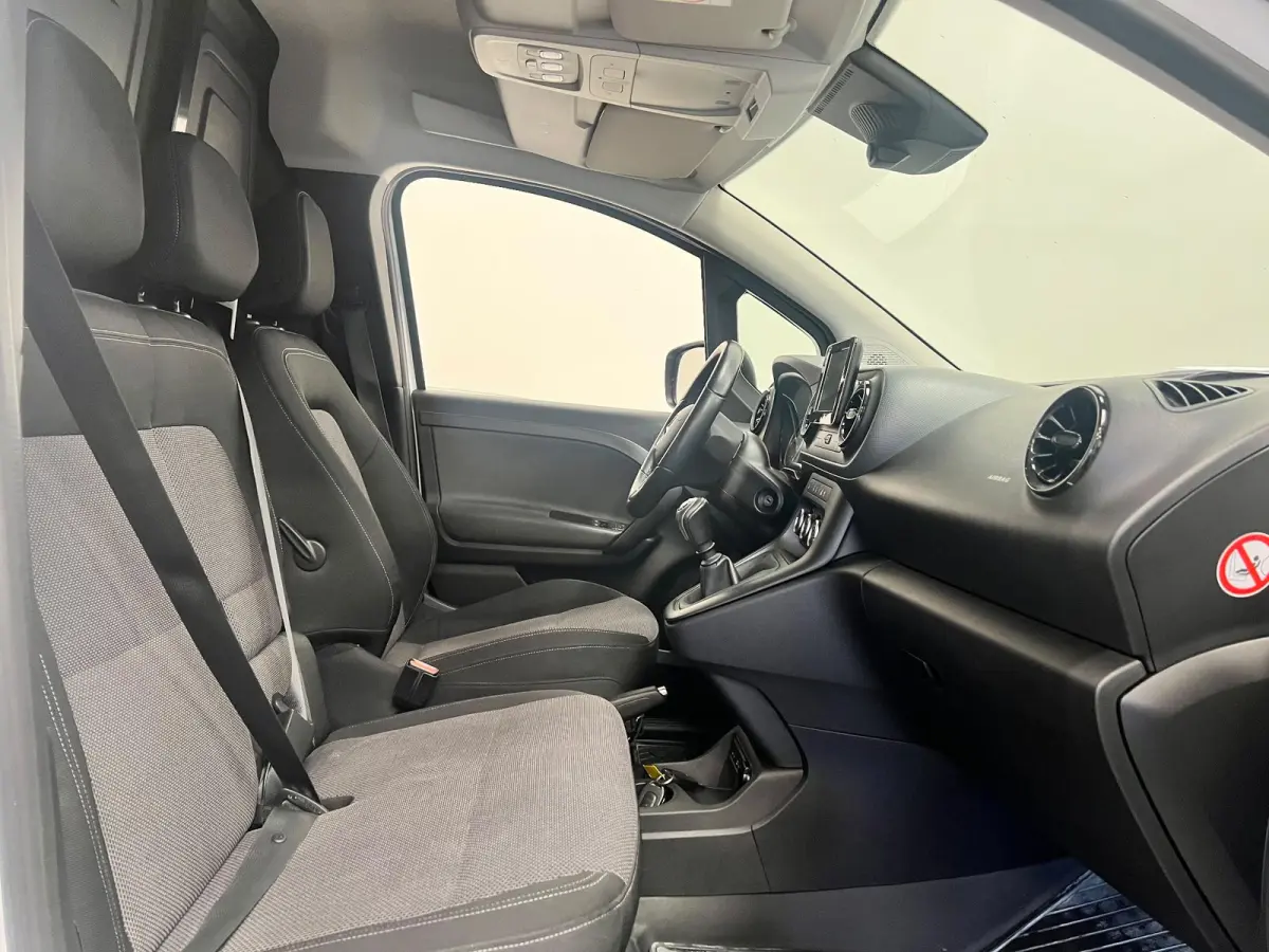 110 CDI Base Airco