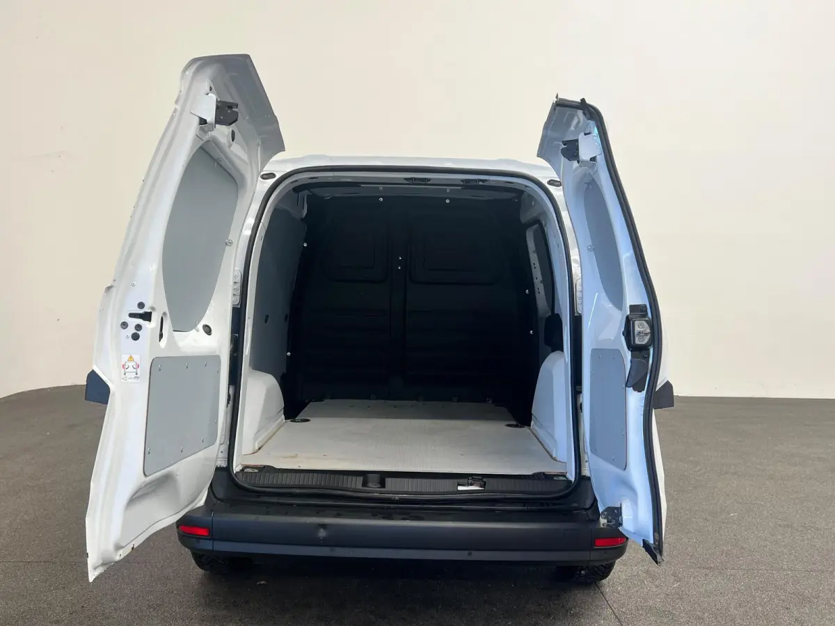 110 CDI Base Airco