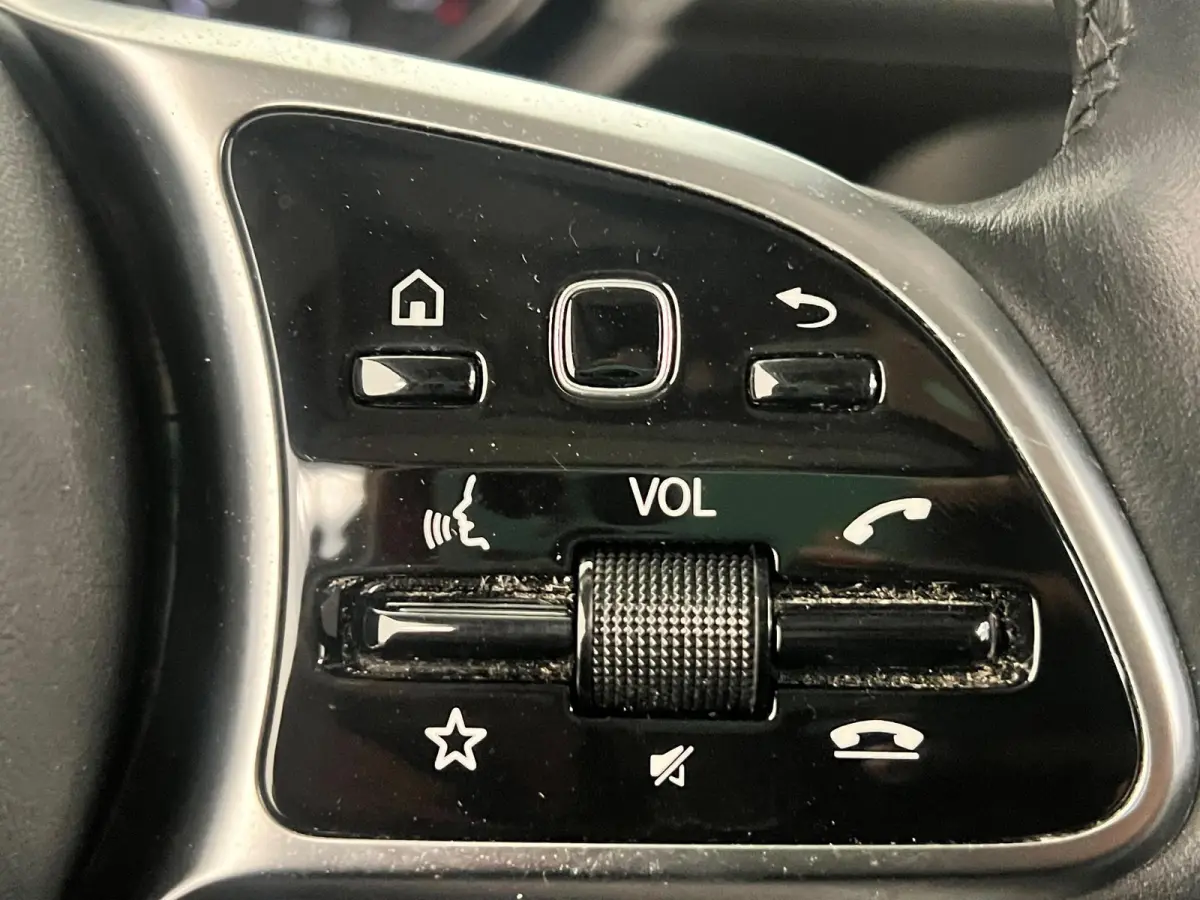 110 CDI Base Airco