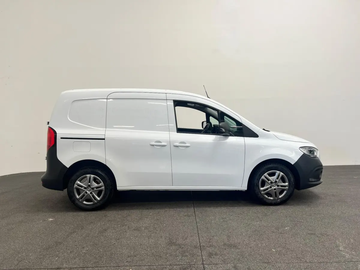 110 CDI Base Airco