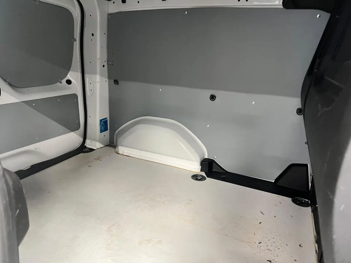 110 CDI Base Airco