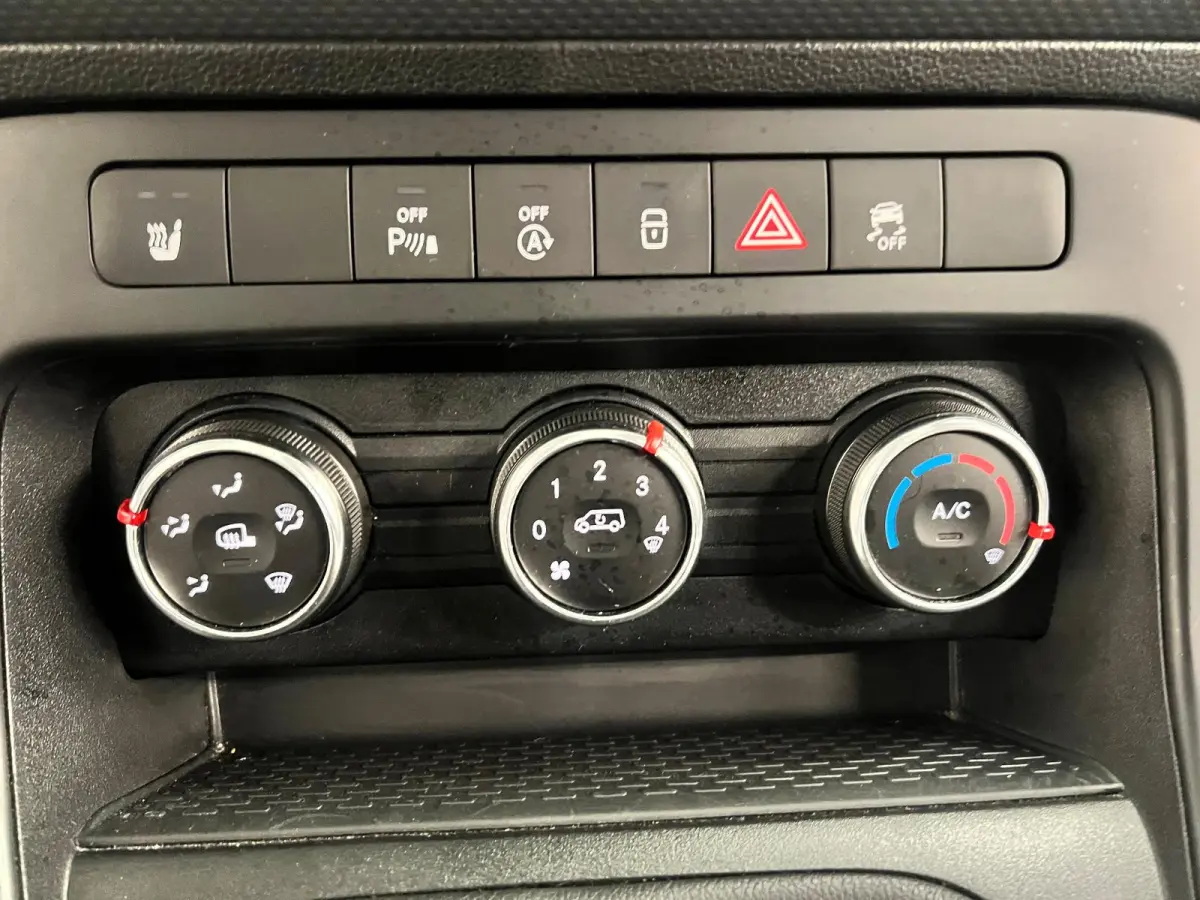 110 CDI Base Airco