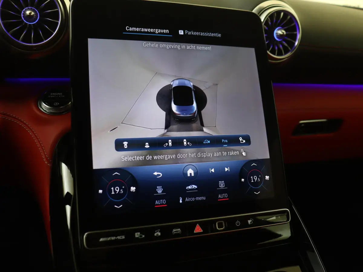 Roadster AMG 43 / V8 Styling/ 21 inch/ Burmester/ Stoelverwarming- & Ventilatie/ Perf. uitlaat